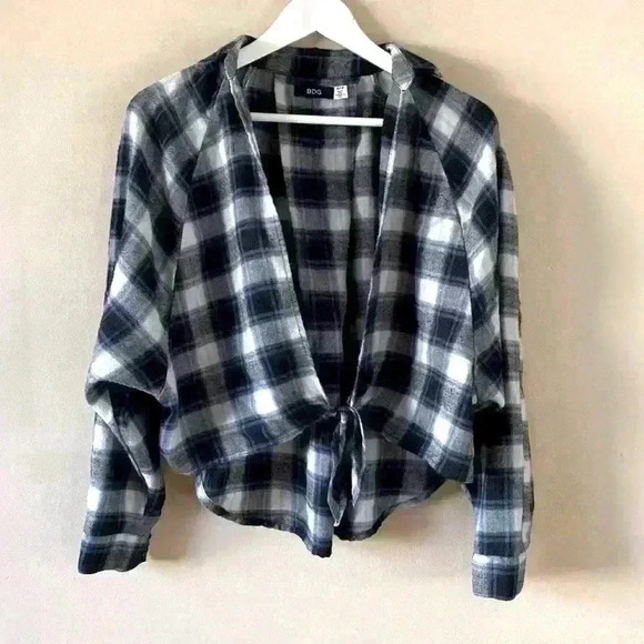 Urban Outfitters BDG Women’s Long Sleeve Wing Crop Top Flannel Tie Front Blue - Picture 1 of 16
